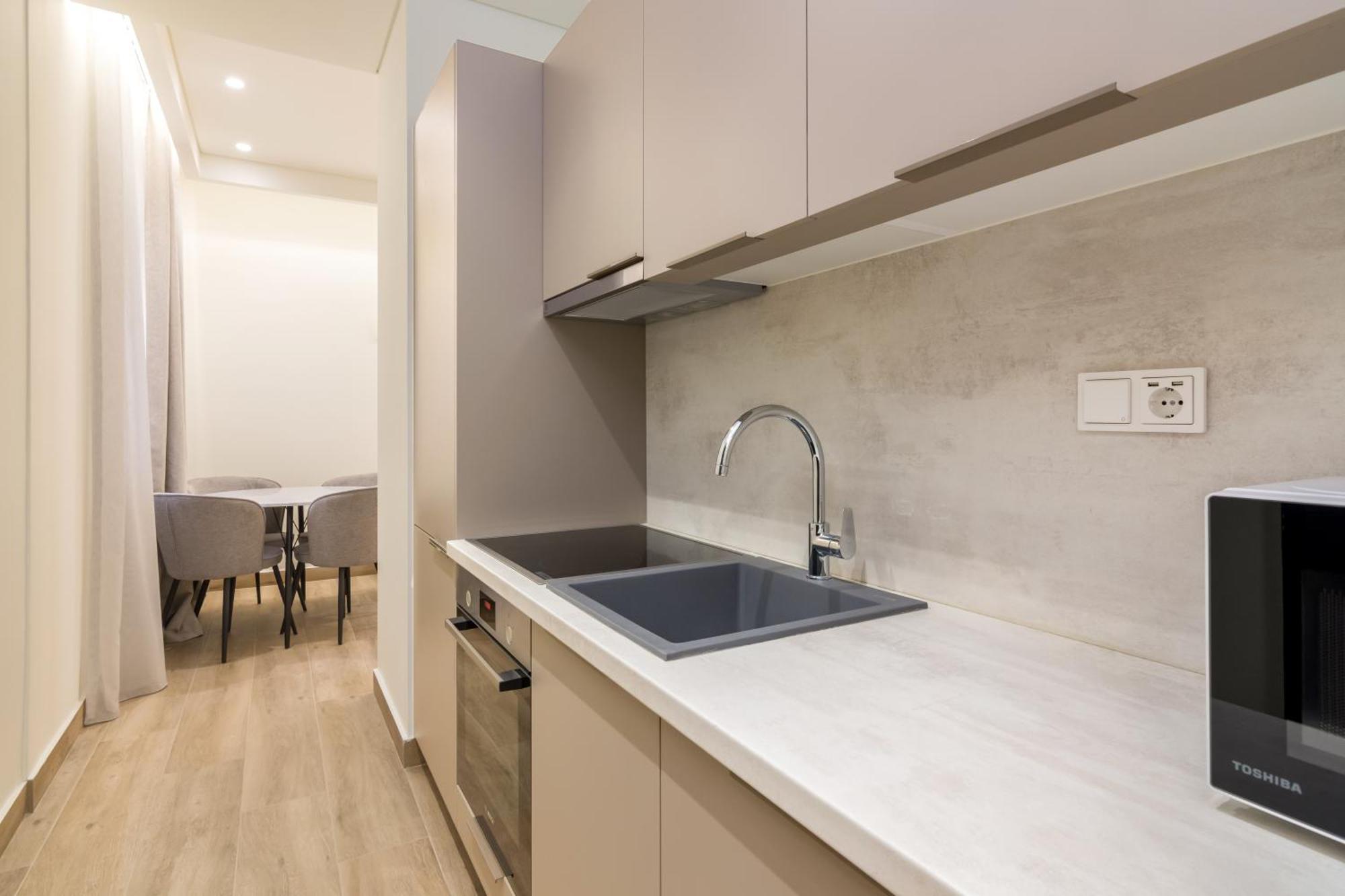 אתונה Socrates Fully Equipped Apartments With Unique Design מראה חיצוני תמונה