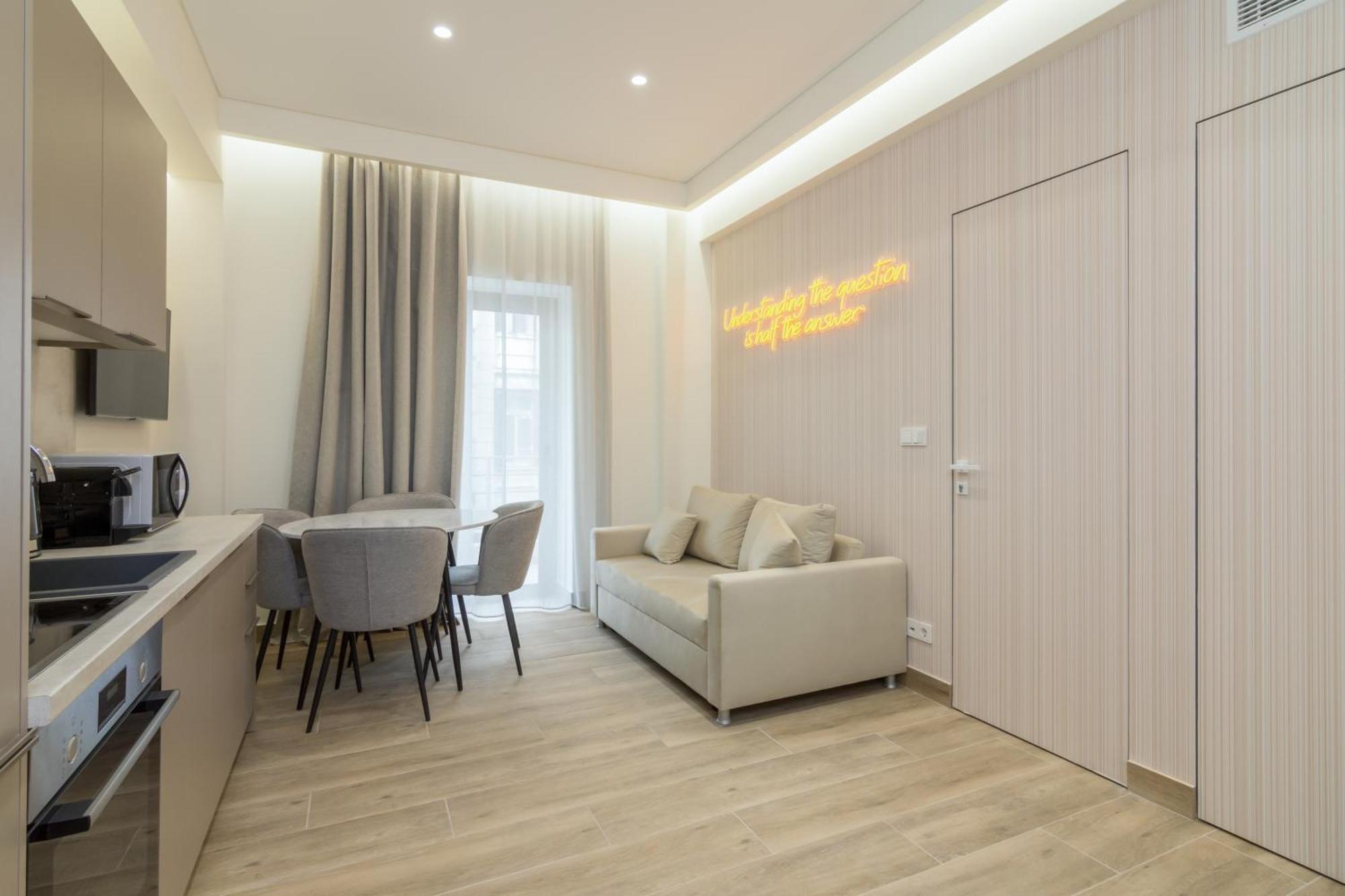 אתונה Socrates Fully Equipped Apartments With Unique Design מראה חיצוני תמונה