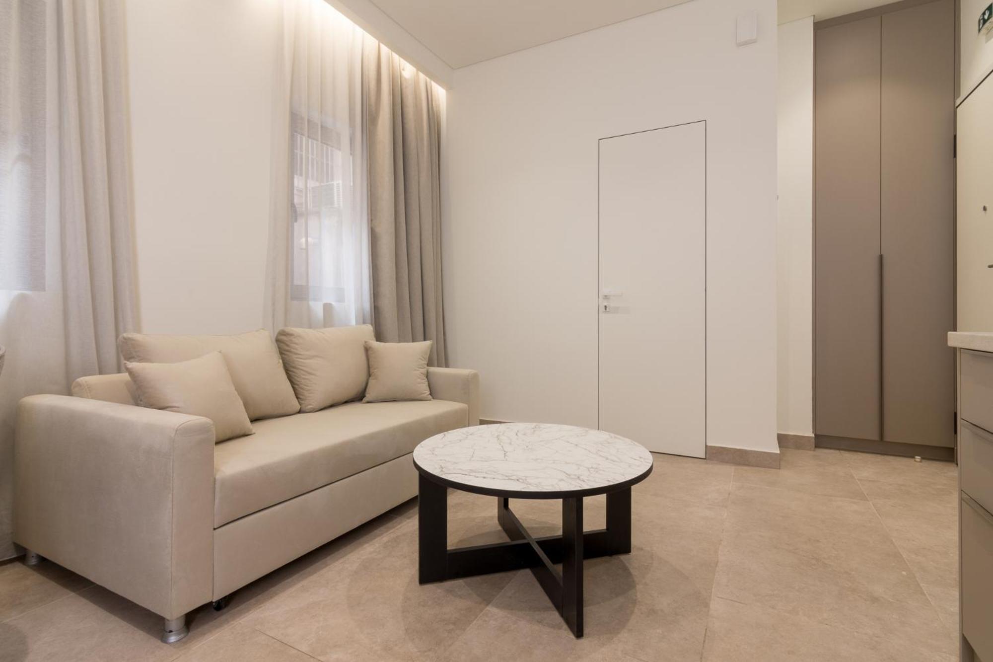 אתונה Socrates Fully Equipped Apartments With Unique Design מראה חיצוני תמונה