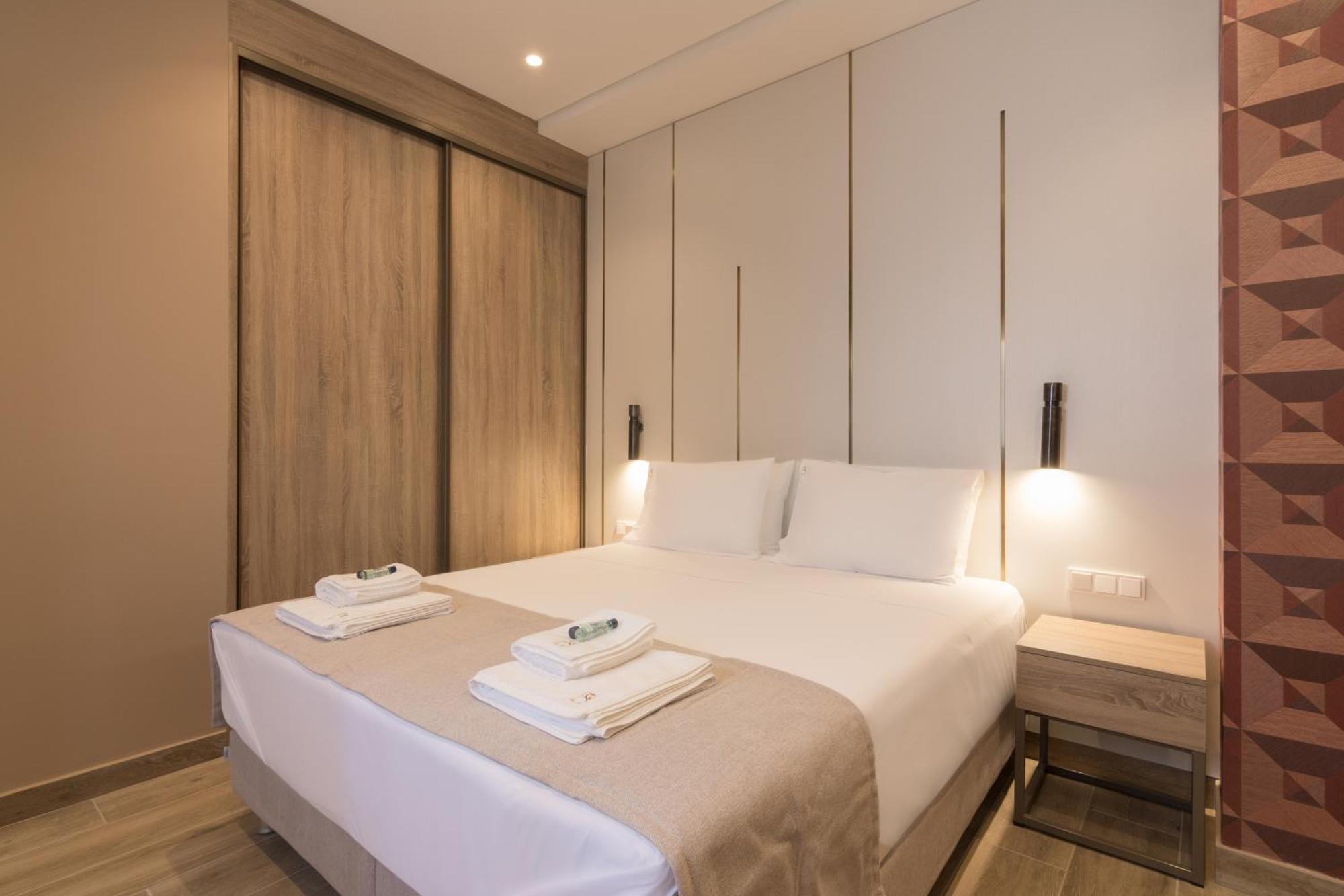 אתונה Socrates Fully Equipped Apartments With Unique Design מראה חיצוני תמונה