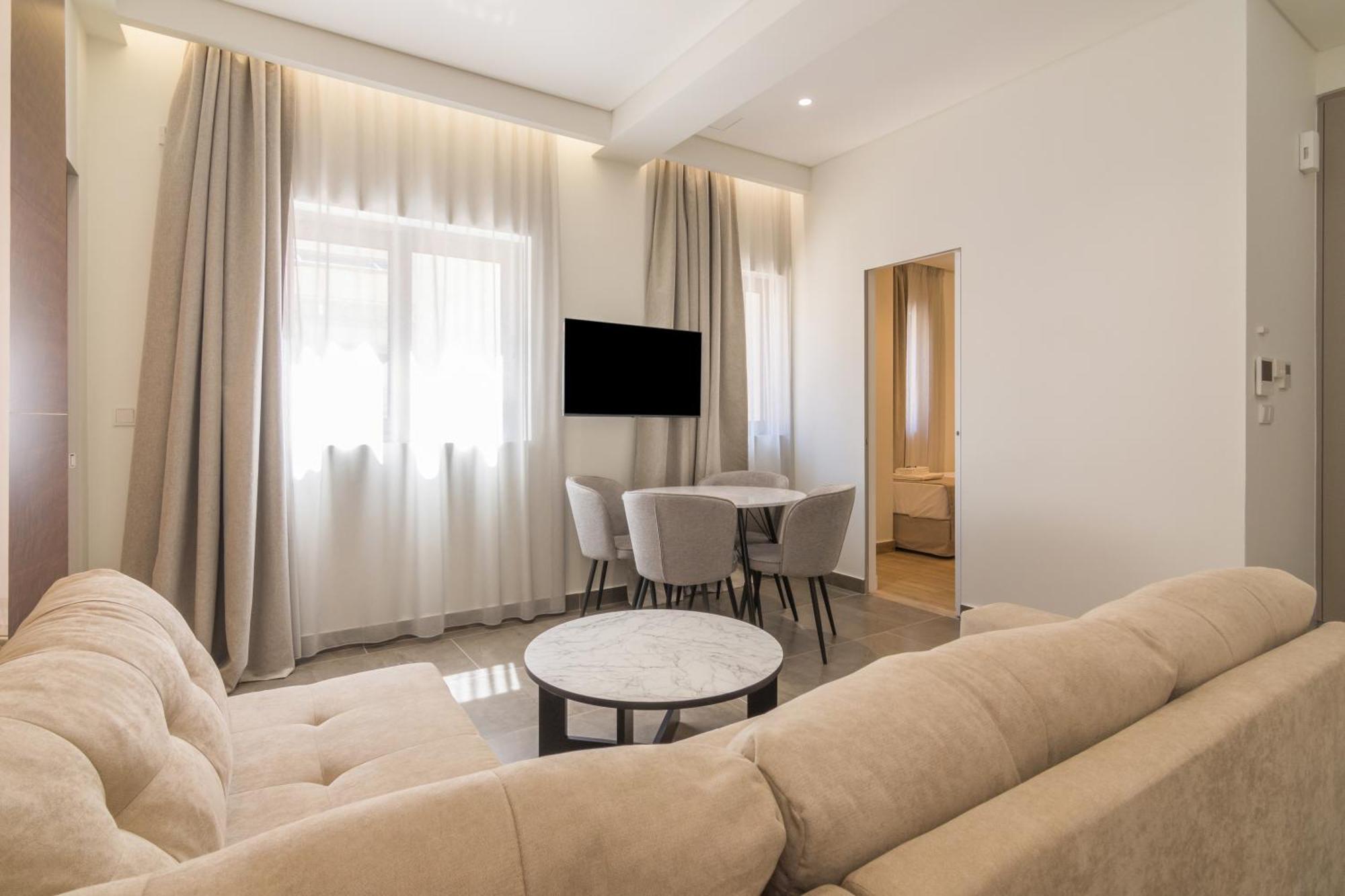 אתונה Socrates Fully Equipped Apartments With Unique Design מראה חיצוני תמונה